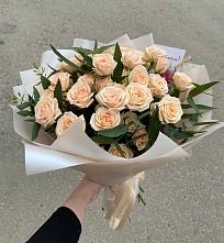 Букет Кремовые розы Латте в Яндаре
