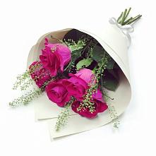 Букет цветов из:  Розы в Яндаре