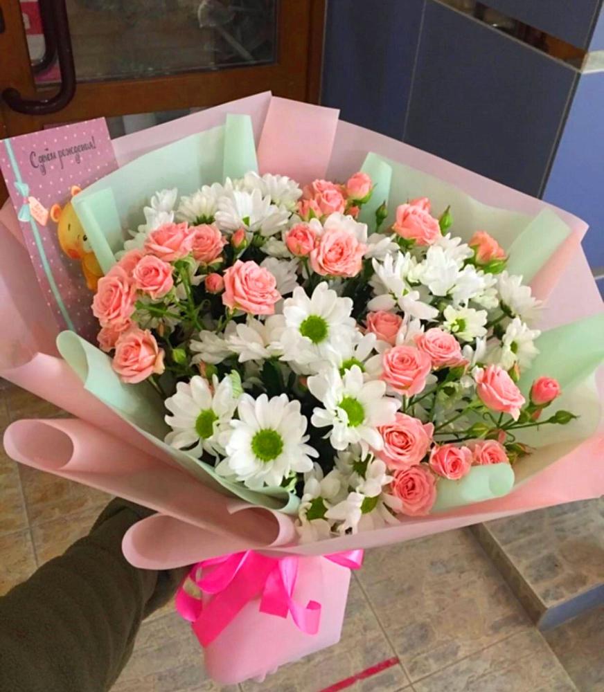 Букет цветов из: Розы и Хризантемы в Яндаре