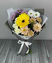 Букет цветов из:  Розы, Герберы и Хризантемы в Яндаре
