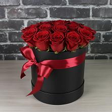 Цветочная композиция из Розы в шляпной коробке #REPLACE_PRED# Яндаре