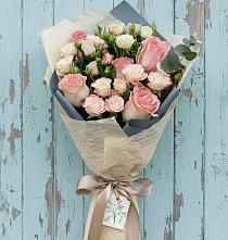 Букет цветов из:  Розы в Яндаре