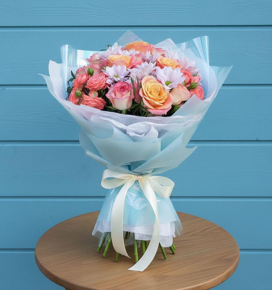 Букет цветов из: Хризантемы и Розы в Яндаре