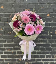 Букет цветов из:  Герберы и Хризантемы #REPLACE_PRED# Яндаре