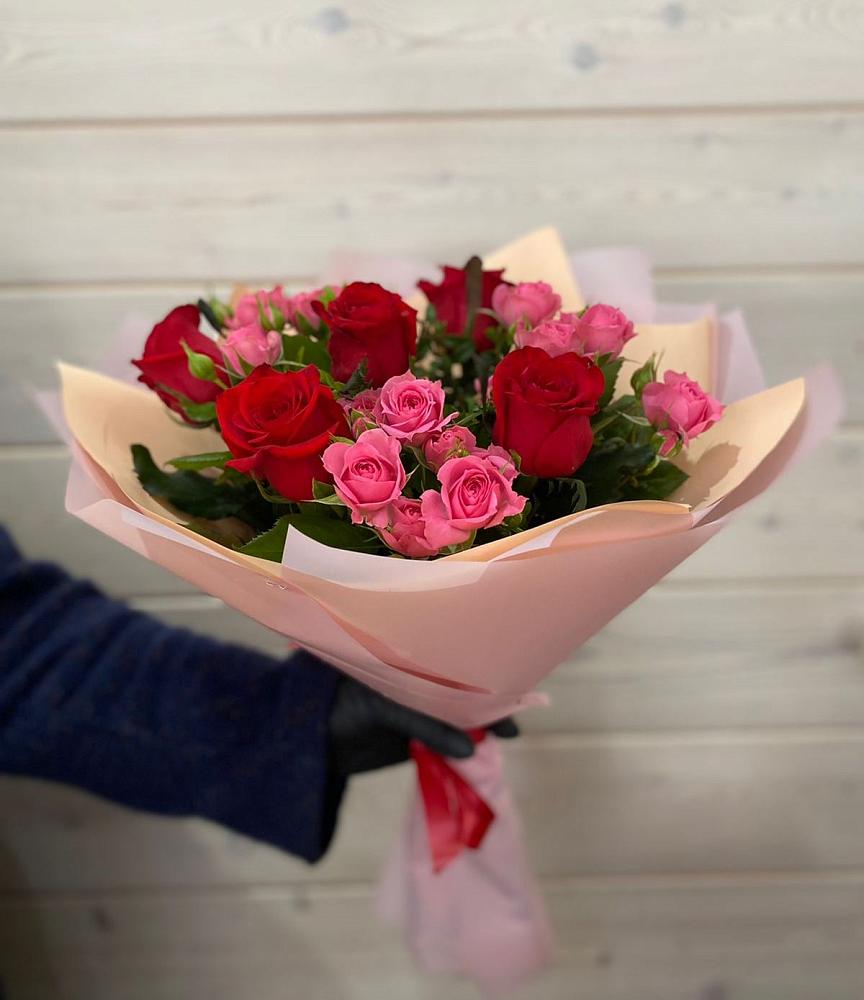 Букет цветов из: Розы в Яндаре