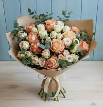 Букет цветов из:  Альстромерии и Розы в Яндаре